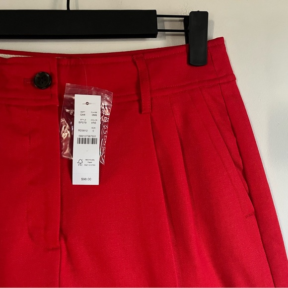 NEW J Crew Remi Short in Stretch Linen Blend Red Size 0 $98 Retail and Sold Out - Picture 3 of 12
